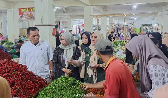 Tim Satgas Badan Pangan Nasional (Bapanas) Bersama Satgas Pangan Kota Prabumulih Pantau Harga Sembako dan Stok Pangan